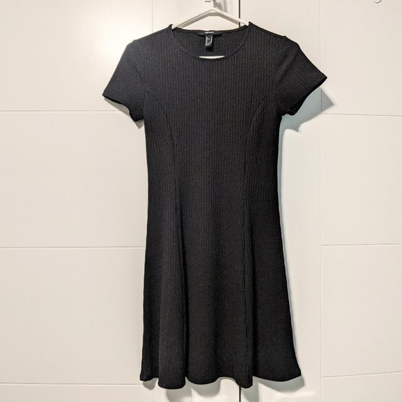 Forever 21 Black Ribbed T-shirt Dress - Picture 1 of 7
